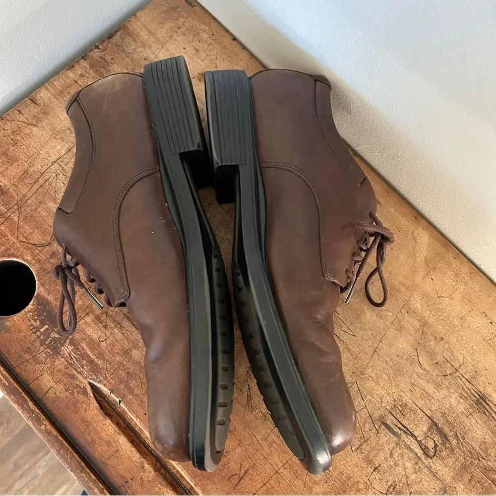 Rockport 10.5 Wide Brown Leather Derby Dress Shoes Classic Business Casual Event